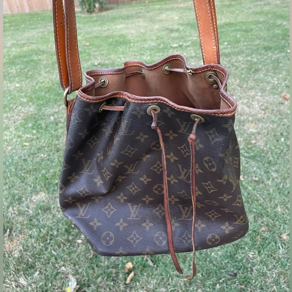 Louis Vuitton Vintage Noe Bag - Picture 5 of 14